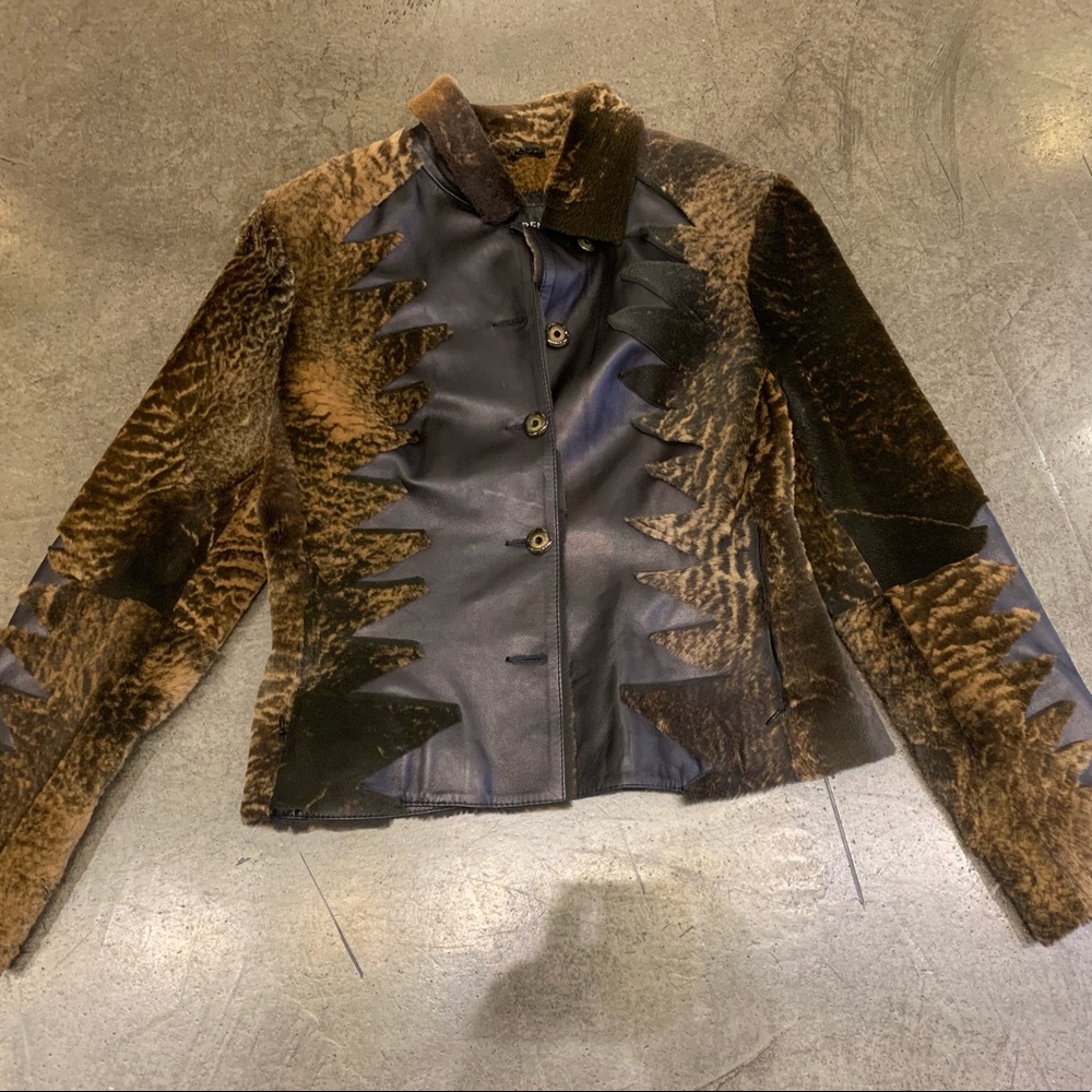 Beautiful fur jacket !! Very nice !!